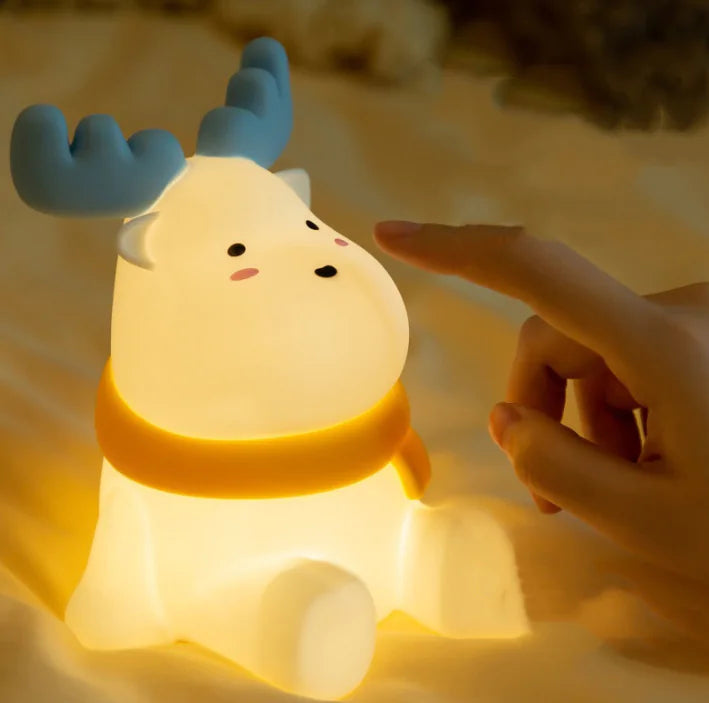 Charmantes Luravon™ Baby Elch Nachtlicht für Zuhause